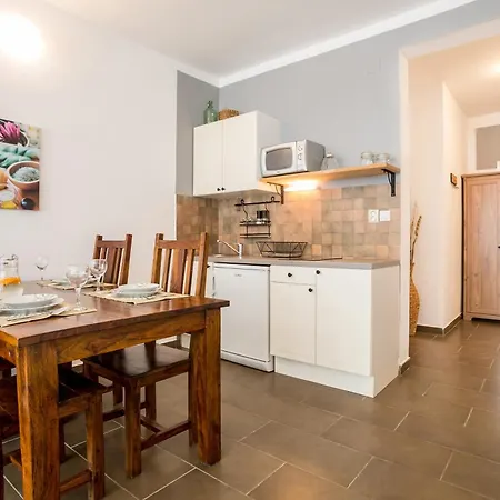 Zlatni Appartement Bol